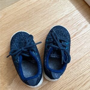 Brand New Allbirds toddler Navy Blue wool Sneakers size 5